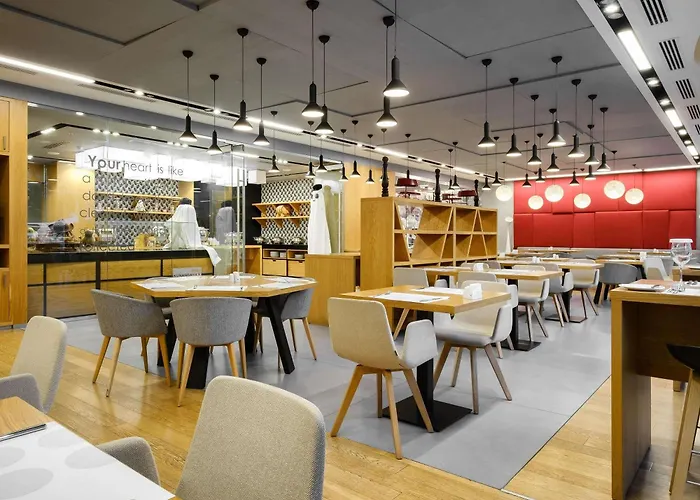 Pet Friendly hotel: Novotel Almaty City Center